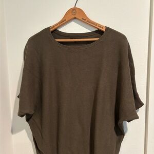 Quince Lightweight Cotton Cashmere Link-
Stitch Dolman Sweater -Olive
